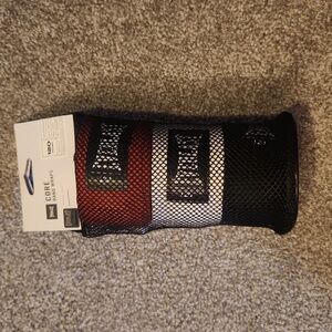 Everlast Core hand wraps 120 inches